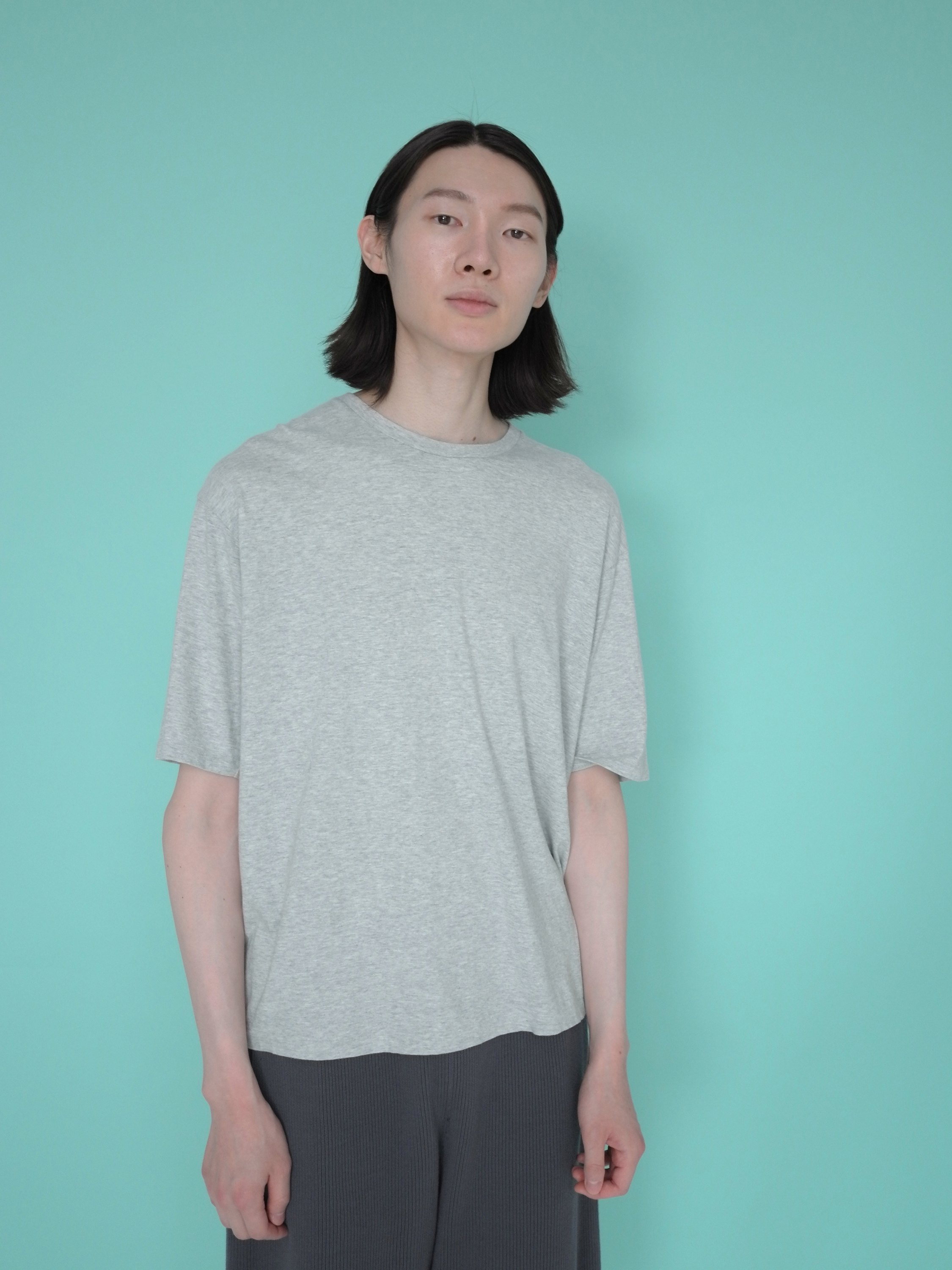 SEAMLESS CREW NECK HALF SLEEVE TEE 